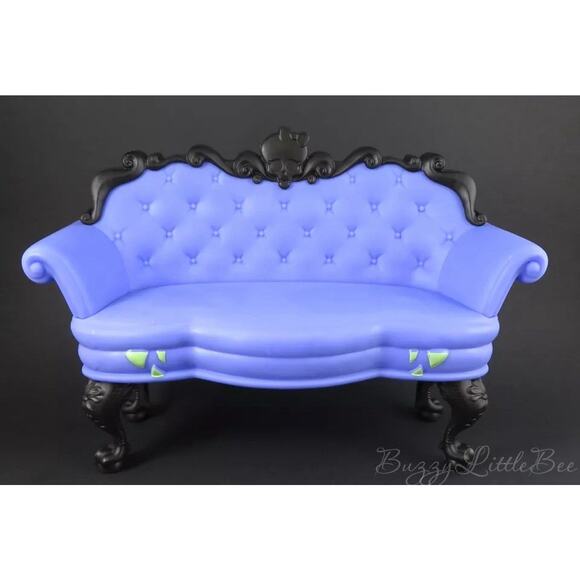 Monster High Doll G3 Coffin Bean Spooky Cafe Purple Sofa Only - Picture 1 of 6